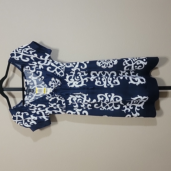 INC International Concepts Dresses & Skirts - NWT Inc Concepts Pattered Dress in Medium